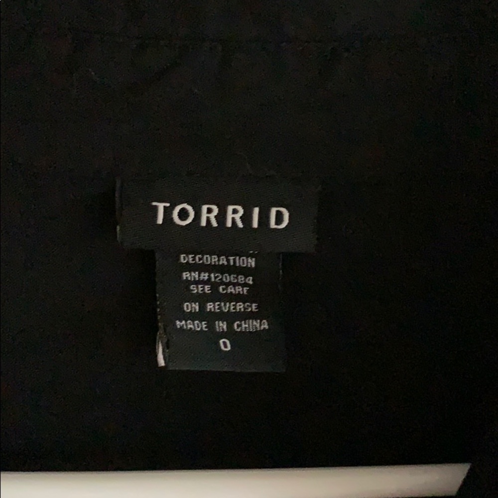 Torrid Top - Picture 2 of 3